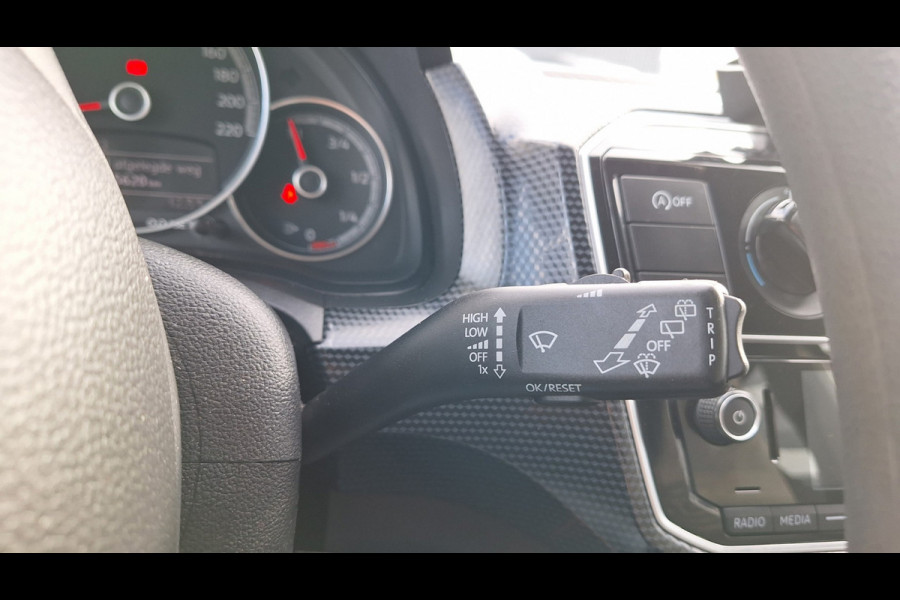 Volkswagen up! 1.0 BMT move up!/Airco*cv*elek ramen*cruise*