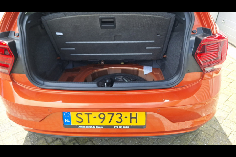 Volkswagen Polo 1.0 TSI Comfortline/Lm Velgen/Cruise/Apple car play/Pdc/Nl Auto