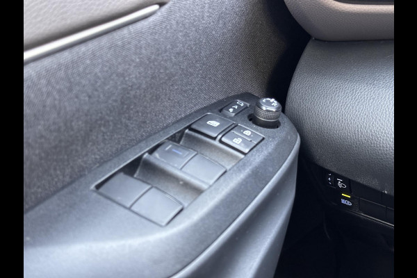 Toyota Yaris Cross Executive 1.5 Hybrid | Blindspot | HUD | Climate  | Camera | Cruise |Two-Tone Black |