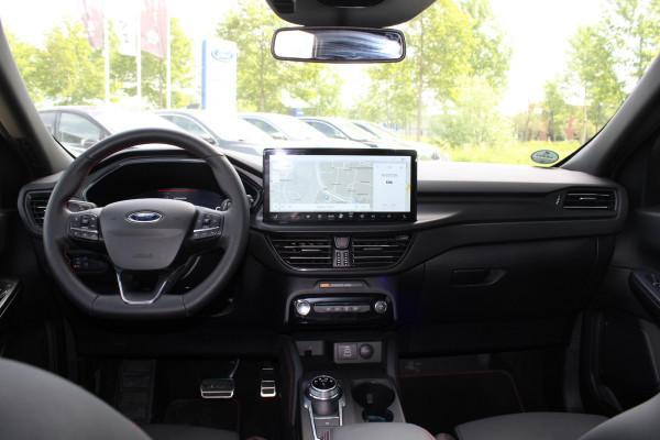 Ford Kuga 2.5 PHEV ST-Line X Orig NL Auto | Panoramadak | Head up Display | 19 inch | Wegklapbare trekhaak (elektrisch bedienbaar) | Winter Pack