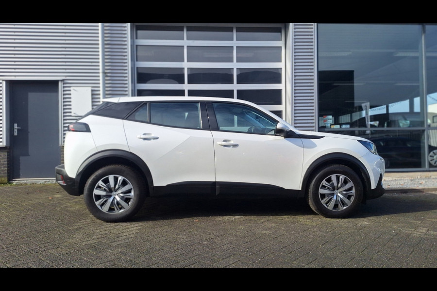 Peugeot 2008 1.2 PureTech Active /Wit Metalic/Navigatie/Pdc A/Cruise/