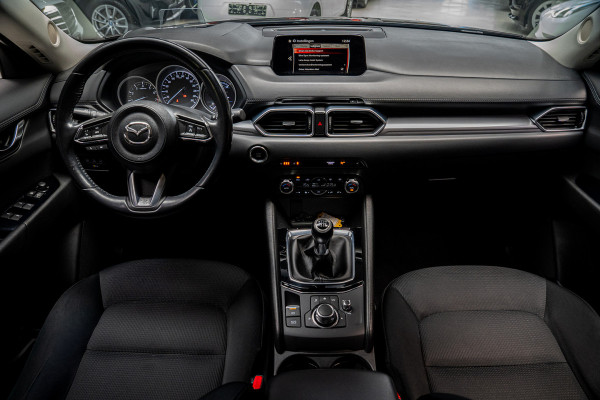 Mazda CX-5 2.0 SkyActiv-G 165 HUD Navi Camera PDC Stuurverw. Stoelverwarming Climate C. Cruise C. Afneembaar trekhaak LM velgen