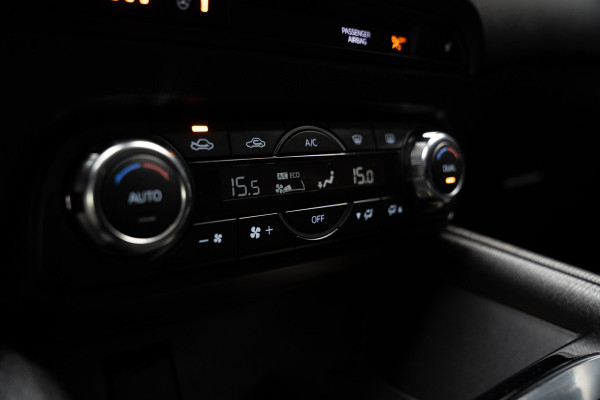 Mazda CX-5 2.0 SkyActiv-G 165 HUD Navi Camera PDC Stuurverw. Stoelverwarming Climate C. Cruise C. Afneembaar trekhaak LM velgen