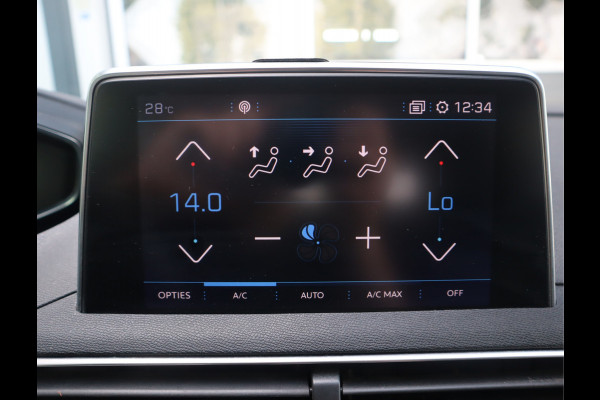 Peugeot 3008 1.2 PureTech Blue Lease Premium Airco / Navi / Trekh / Elekramen / All-season banden / Export
