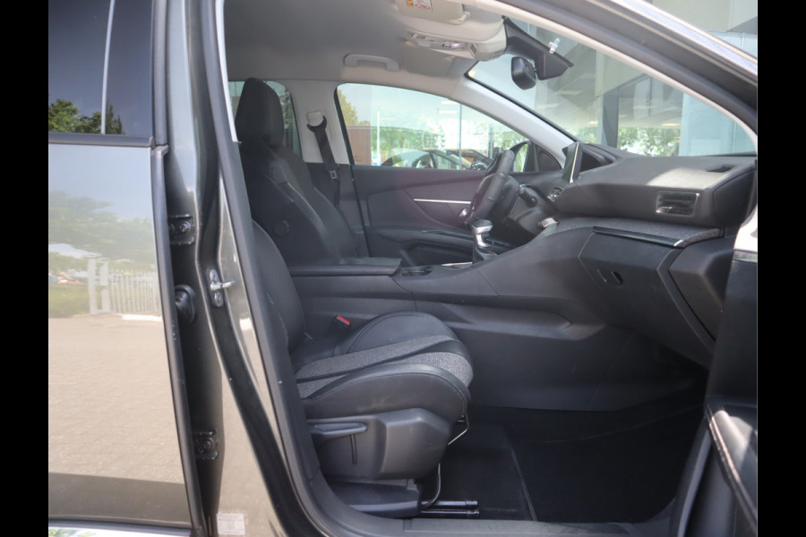 Peugeot 3008 1.2 PureTech Blue Lease Premium Airco / Navi / Trekh / Elekramen / All-season banden / Export