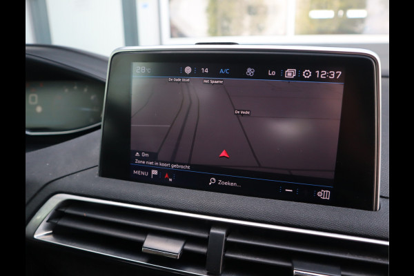 Peugeot 3008 1.2 PureTech Blue Lease Premium Airco / Navi / Trekh / Elekramen / All-season banden / Export