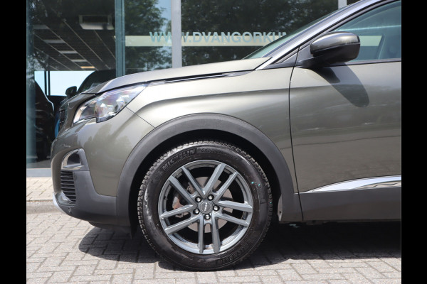 Peugeot 3008 1.2 PureTech Blue Lease Premium Airco / Navi / Trekh / Elekramen / All-season banden / Export