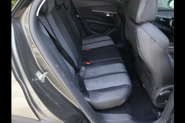 Peugeot 3008 1.2 PureTech Blue Lease Premium Airco / Navi / Trekh / Elekramen / All-season banden / Export