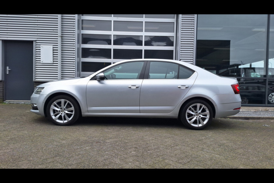 Škoda Octavia 1.5 TSI Sty Bus Automaat/Navigatie/Led/Cruise/Pdc V/A/Enz