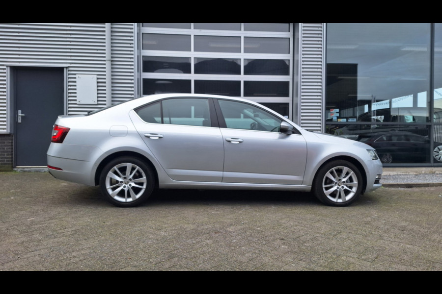 Škoda Octavia 1.5 TSI Sty Bus Automaat/Navigatie/Led/Cruise/Pdc V/A/Enz