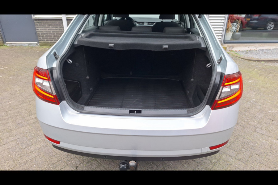 Škoda Octavia 1.5 TSI Sty Bus Automaat/Navigatie/Led/Cruise/Pdc V/A/Enz