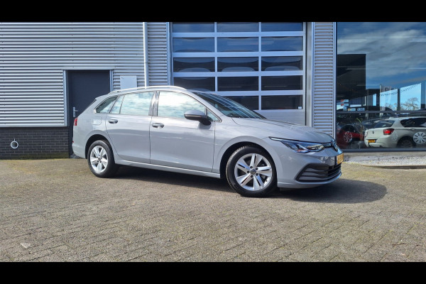 Volkswagen Golf Variant 1.0 TSI Life/Navigatie/Ecc/Cruise/Lm/Camera/Enz