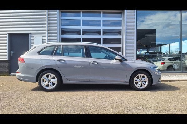 Volkswagen Golf Variant 1.0 TSI Life/Navigatie/Ecc/Cruise/Lm/Camera/Enz