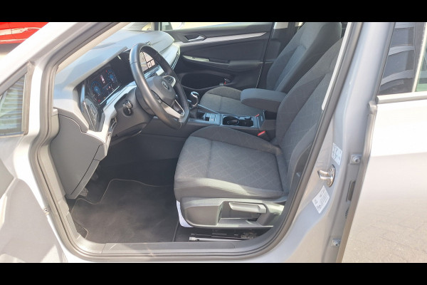 Volkswagen Golf Variant 1.0 TSI Life/Navigatie/Ecc/Cruise/Lm/Camera/Enz
