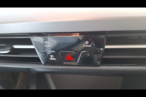 Volkswagen Golf Variant 1.0 TSI Life/Navigatie/Ecc/Cruise/Lm/Camera/Enz