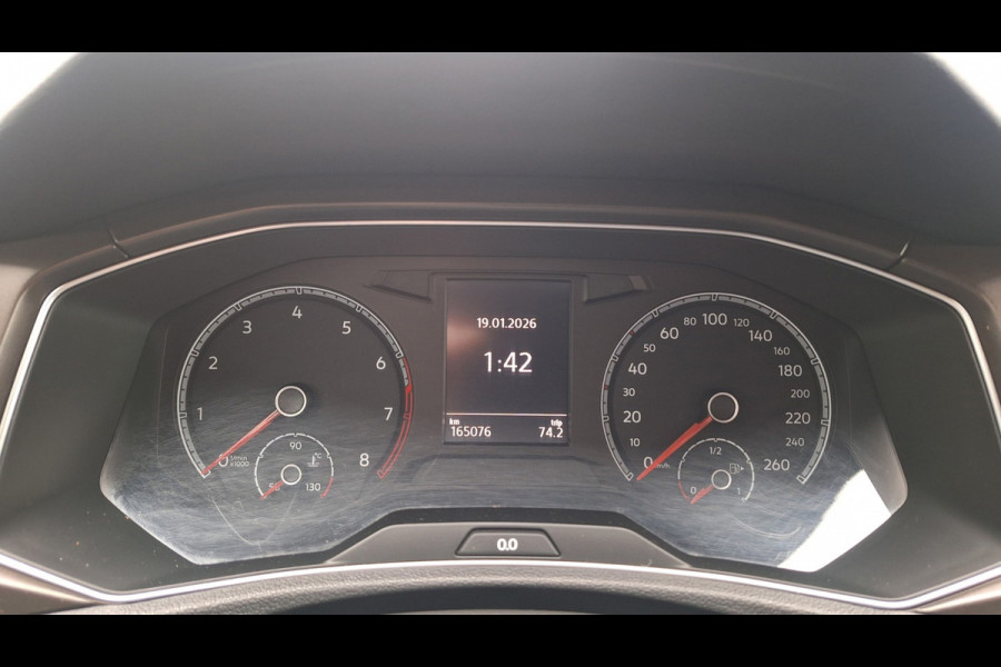 Volkswagen T-Roc 1.5 TSI Sport Automaat*Nav*Pdc*Cruise*Trekhaak*Enz
