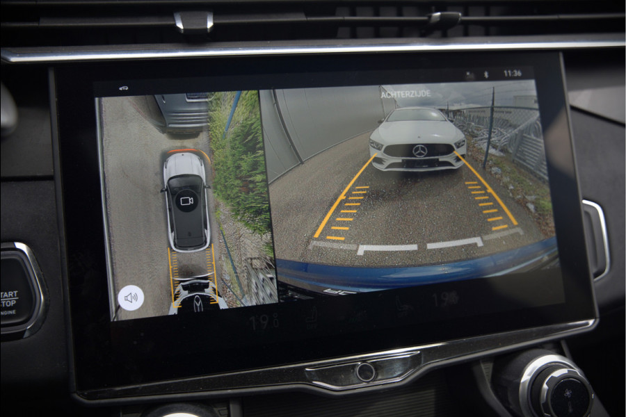 Lynk & Co 01 1.5 | Panoramadak | Stoelverwarming | Keyless | Apple Carplay | Adaptive Cruise Control | Infinity | Navigatie | Camera | Parkeersensoren |