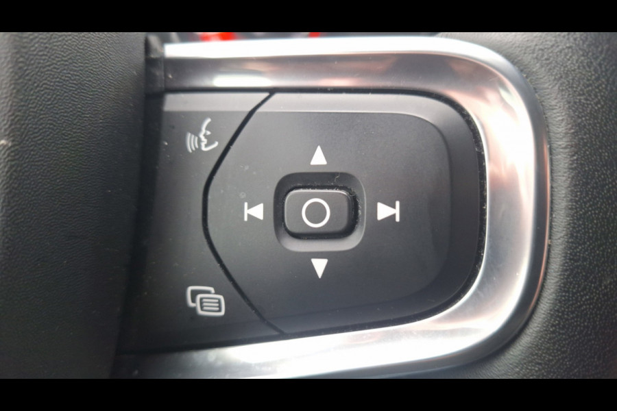 Volvo XC40 2.0 T4 R-Design 2.0, Automaat, Leer, Navi, Harman Kardon, BOMVOL