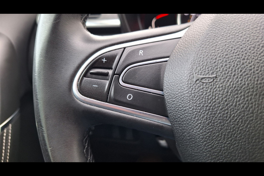 Renault Kadjar 1.3 TCe Limited/Automaat/Nav*Pdc*Trekhaak*1500kg trekgewicht*Enz