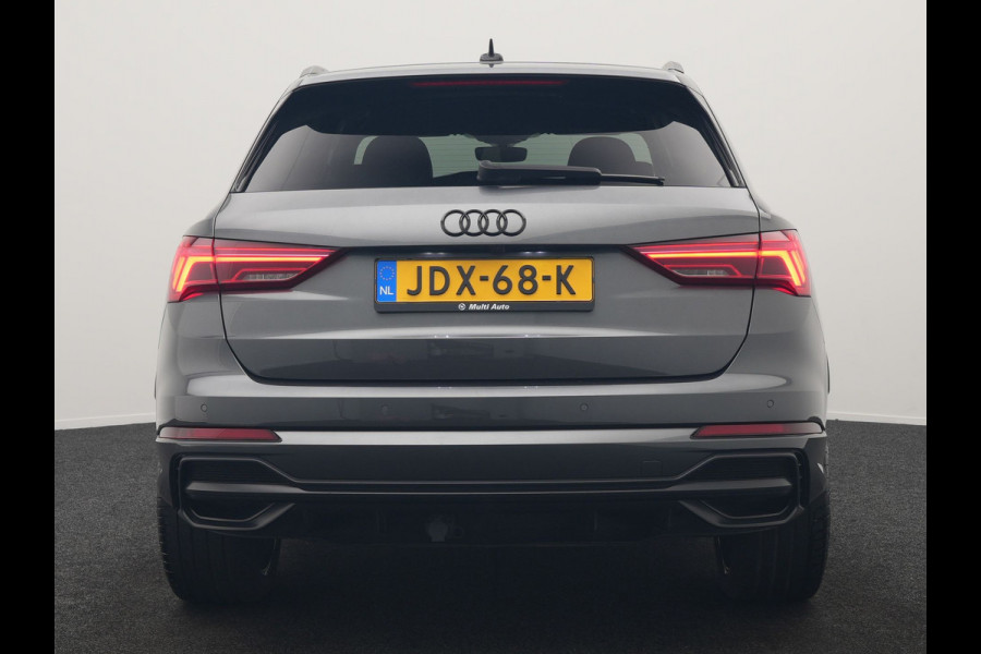 Audi Q3 45 TFSI e 2x S Line PHEV 245pk Dealer O.H. | Trekhaak Afn. | Adaptive Cruise | 360 Camera | Matrix LED | Sportstoelen Memory & Verwarmd | Keyless | Blis | Apple Carplay | Sfeerverlichting | 20"L.M | Navigatie | DAB | Plug In Hybrid |