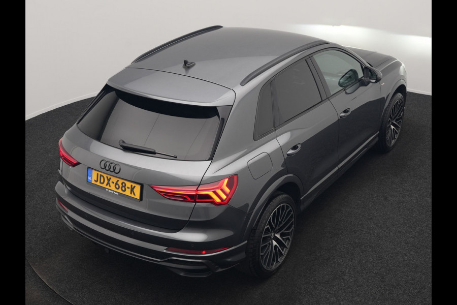 Audi Q3 45 TFSI e 2x S Line PHEV 245pk Dealer O.H. | Trekhaak Afn. | Adaptive Cruise | 360 Camera | Matrix LED | Sportstoelen Memory & Verwarmd | Keyless | Blis | Apple Carplay | Sfeerverlichting | 20"L.M | Navigatie | DAB | Plug In Hybrid |