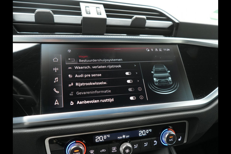 Audi Q3 45 TFSI e 2x S Line PHEV 245pk Dealer O.H. | Trekhaak Afn. | Adaptive Cruise | 360 Camera | Matrix LED | Sportstoelen Memory & Verwarmd | Keyless | Blis | Apple Carplay | Sfeerverlichting | 20"L.M | Navigatie | DAB | Plug In Hybrid |