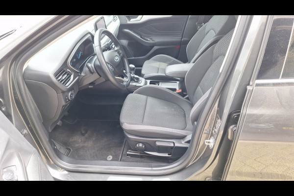 Ford FOCUS Wagon 1.0 EcoBoost Trend Edition Business/Navigatie/Trekhaak/Led/Pdc/Enz