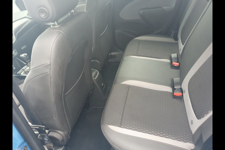 Opel Crossland X 1.2 Turbo Innovation Ecc/Navigatie/Pdc/130 Pk!!