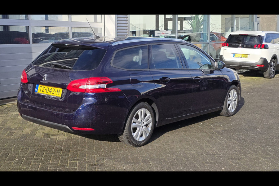 Peugeot 308 SW 1.2 PureTech Blue Lease Executive
