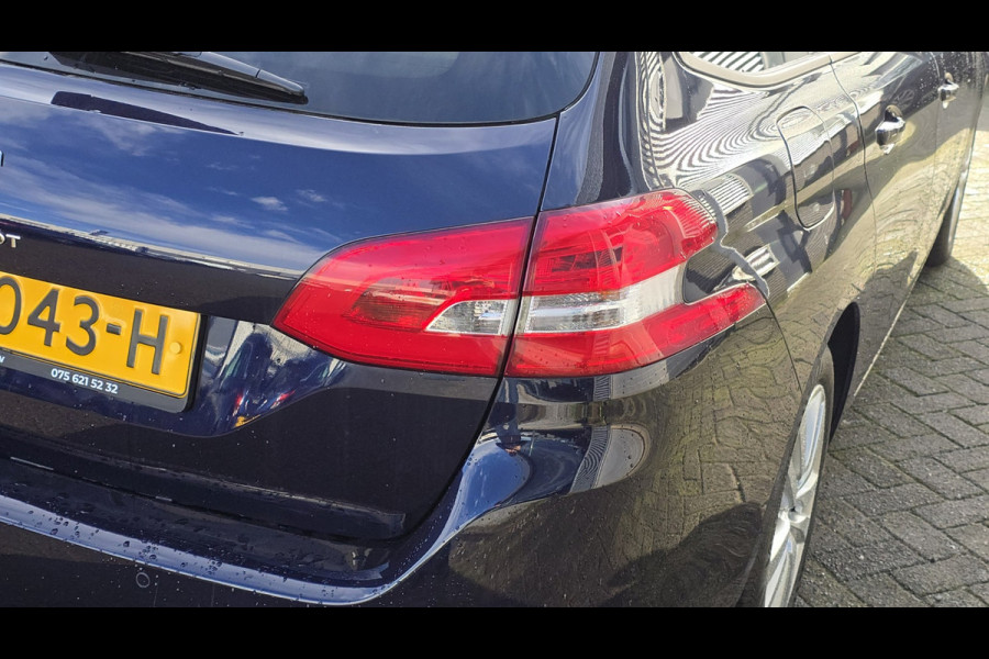 Peugeot 308 SW 1.2 PureTech Blue Lease Executive