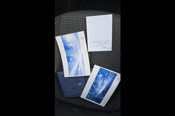 Peugeot 308 SW 1.2 PureTech Blue Lease Executive