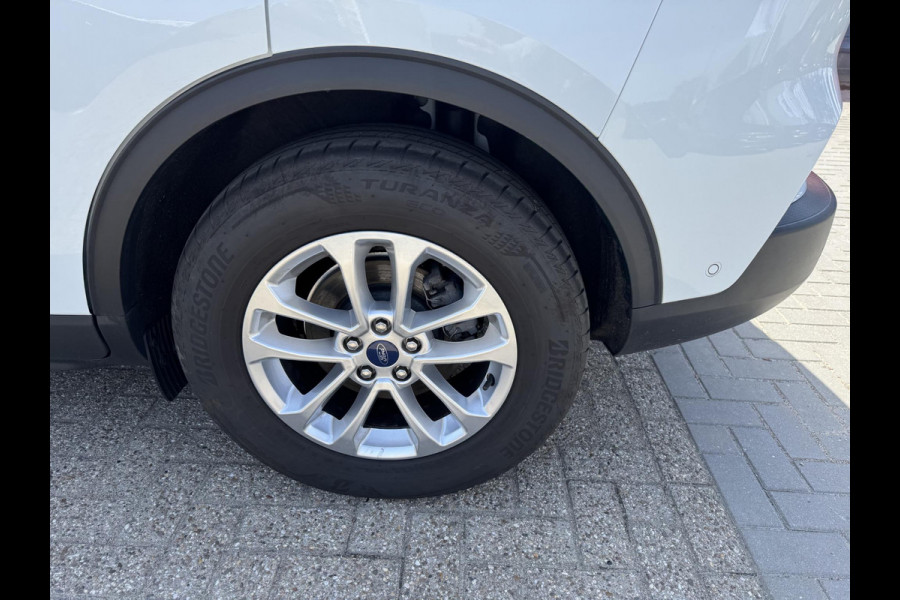 Ford Kuga 2.5 FHEV Titanium 190pk | Geen Stekker Nodig | Trekhaak Wegklapbaar | Driver Assistance Pack | Winter Pack | Head Up Display |