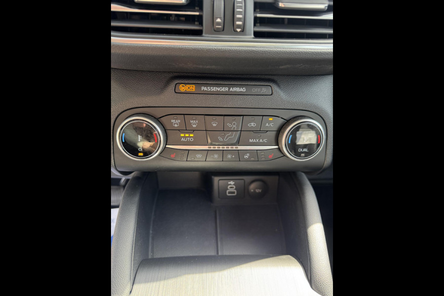 Ford Kuga 2.5 FHEV Titanium 190pk | Geen Stekker Nodig | Trekhaak Wegklapbaar | Driver Assistance Pack | Winter Pack | Head Up Display |