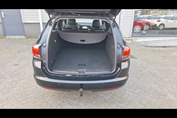 Opel Astra Sports Tourer 1.4 Bus Eleg/Automaat/Camera/Cruise/Trekhaak/Pdc/Enz