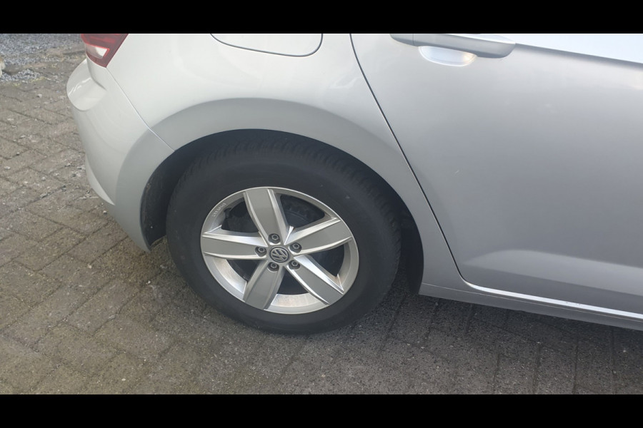 Volkswagen Polo 1.0 MPI Comfortline