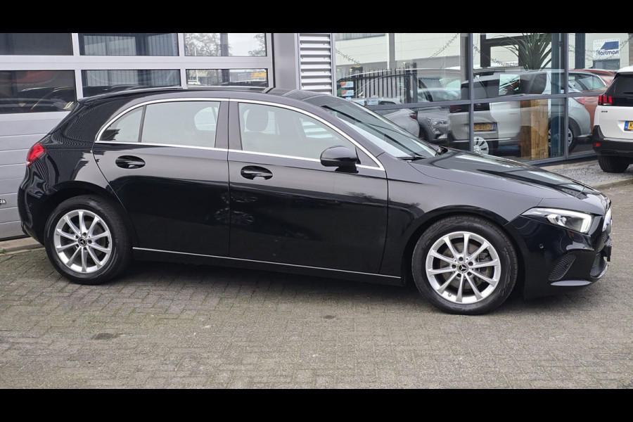 Mercedes-Benz A-Klasse 200 Luxury Line