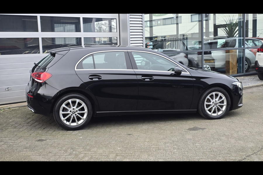 Mercedes-Benz A-Klasse 200 Luxury Line
