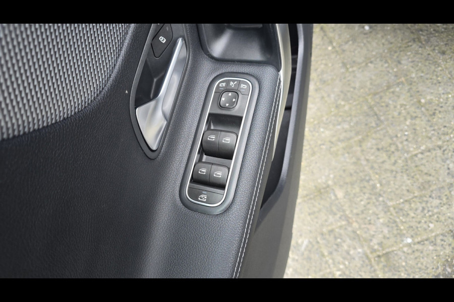 Mercedes-Benz A-Klasse 200 Luxury Line