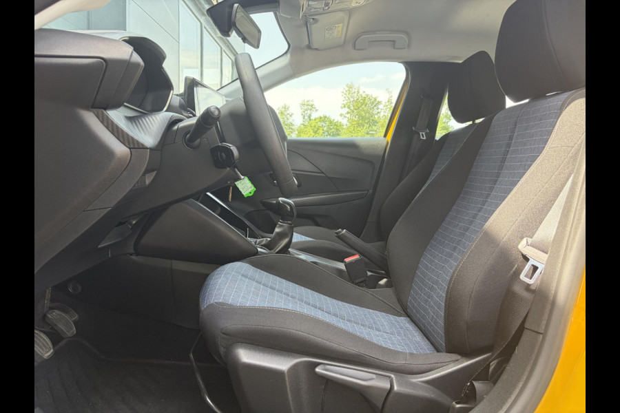 Peugeot 208 1.2 PureTech Like 1e Eigenaar,Apple Carplay/Android Auto,Camera,Navi,Clima,Cruise,Weinig Km,Zeer Zuinig,Apk tot 07-2027