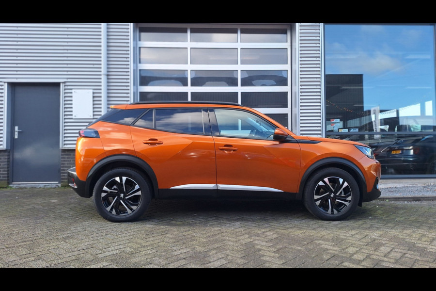 Peugeot 2008 1.2 PureTech Allure Automaat/Nav/Camera/18 Inch/Cruise/Enz/