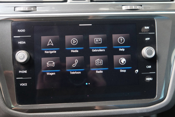 Volkswagen Tiguan 1.5 TSI Life - N.A.P. Airco, Cruise, Navi, PDC, Carplay, Trekhaak.