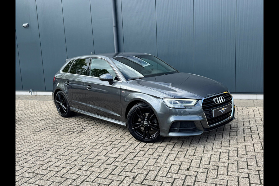 Audi A3 Sportback 1.5 TFSI Automaat S Line Edition * Optiek Zwart * Navigatie * Cruise Control *