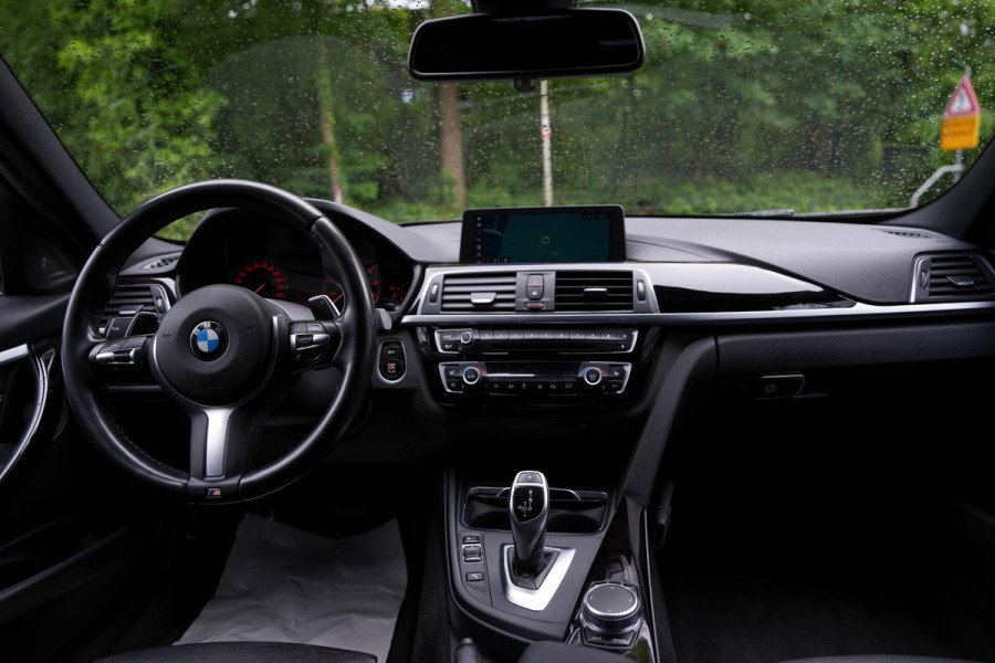 BMW 3-serie 340i M Sport Edition | Memory | Climate | Leder | M-Performance Uitlaat Systeem