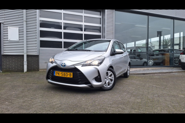 Toyota Yaris 1.5 Hybrid Aspiration/Navigatie/Cruise/Camera/