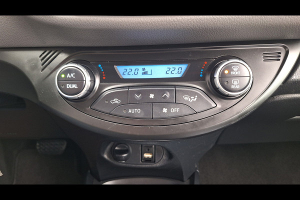 Toyota Yaris 1.5 Hybrid Aspiration/Navigatie/Cruise/Camera/