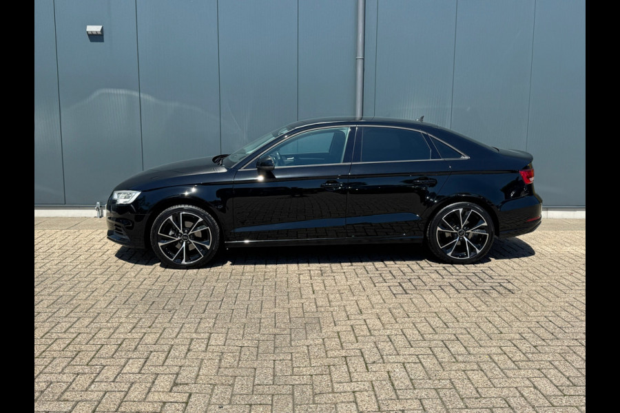 Audi A3 Limousine 30 TFSI Pro Line * Navigatie * Cruise Control * Parkeersensoren *