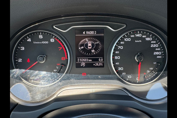 Audi A3 Limousine 30 TFSI Pro Line * Navigatie * Cruise Control * Parkeersensoren *