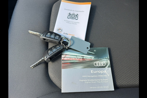 Audi A3 Limousine 30 TFSI Pro Line * Navigatie * Cruise Control * Parkeersensoren *
