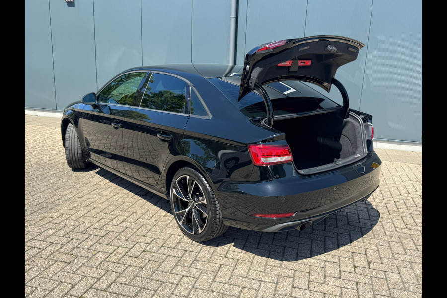Audi A3 Limousine 30 TFSI Pro Line * Navigatie * Cruise Control * Parkeersensoren *