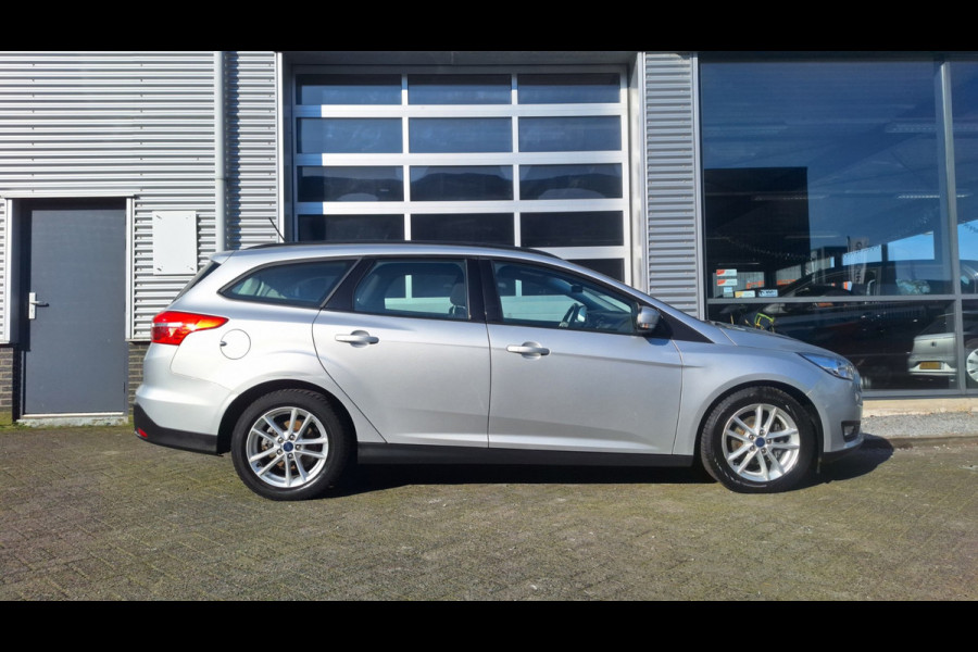Ford FOCUS Wagon 1.0 Lease Edition/Navigatie/Cruise/Pdc/